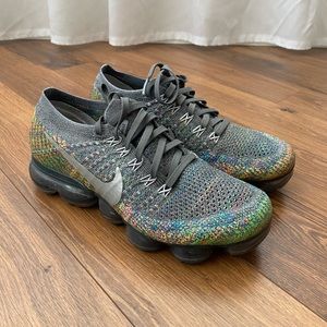 Nike Air Vapormax Grey “Multicolor” Size 7 Womens